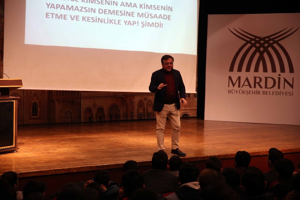 Mardin’de öğrencilere sınav kaygısı ve motivasyon konferansı 