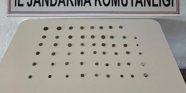 Roma dönemine ait tarihi eserler ele geçirildl