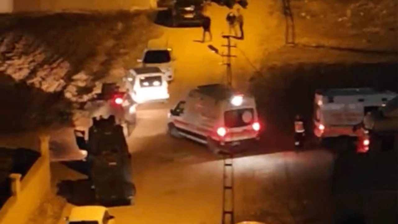 Silahlı kavga! 3 kişi yaralandı