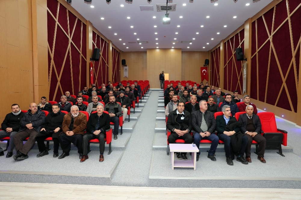 Mardin’de toplu taşımada çalışan sürücülere meslek eğitimi verildi 