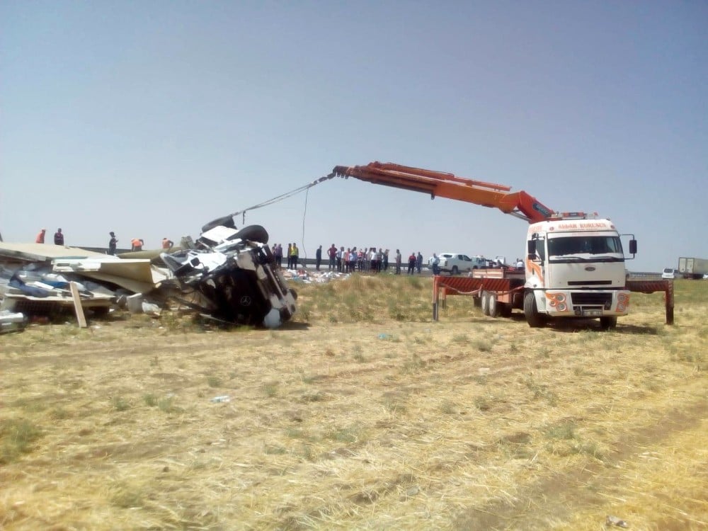 Mardin’de trafik kazası: 1 ölü, 3 yaralı 