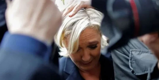 Yumurta ile haddini bildirdiler