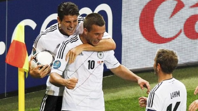 Mario Gomez ve Podolski milli takıma çağrıldı