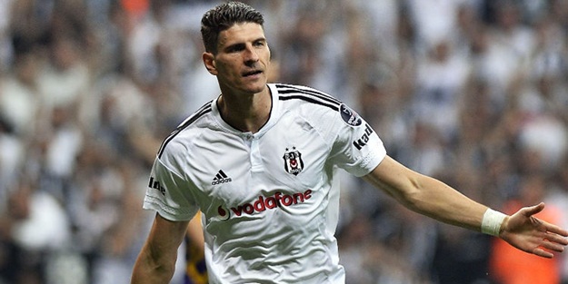 Mario Gomez'den heyecanlandıran açıklama!