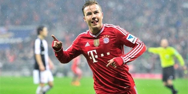 Mario Götze yuvaya geri döndü!