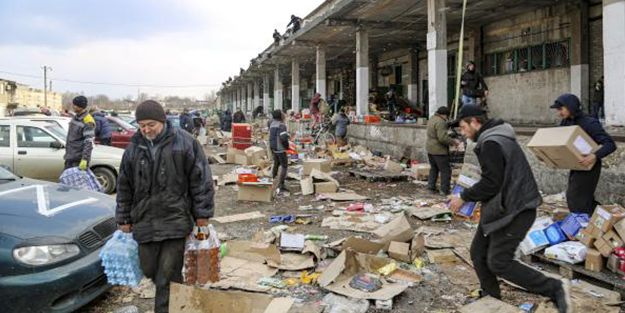 Mariupol’de yaşlılar, savaş nedeniyle felç geçirerek hayatlarını kaybediyor