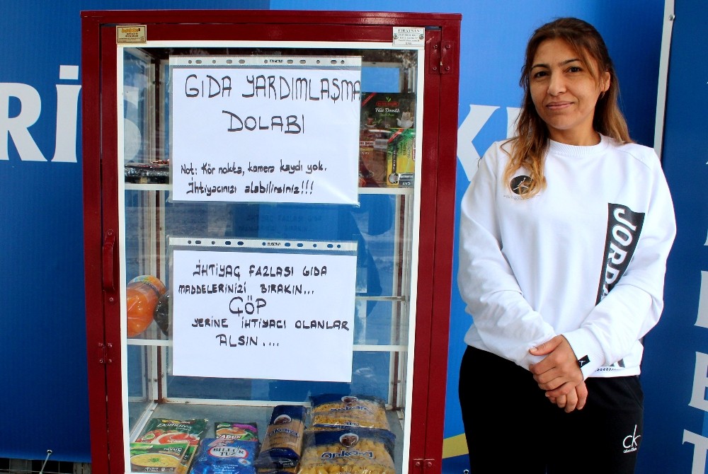 Market sahibi öncü oldu, mahalle destek verdi 