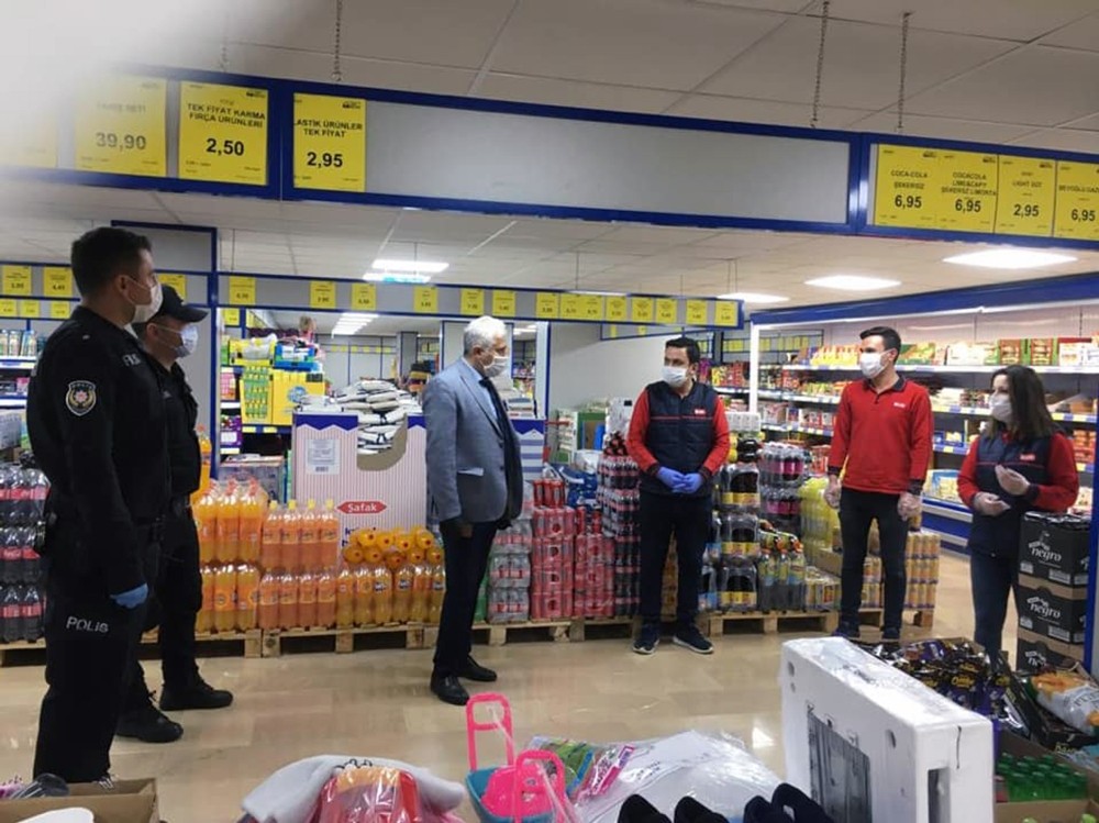 Marketler sürekli denetleniyor 