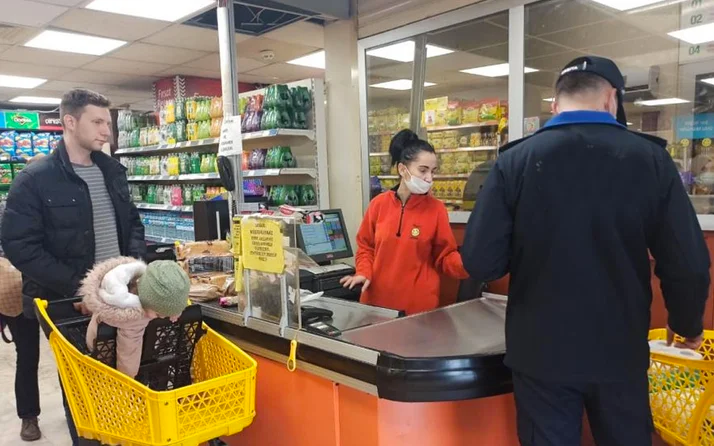 Marketlerin yeni oyunu deşifre oldu! Hemen dışarı atıyorlar
