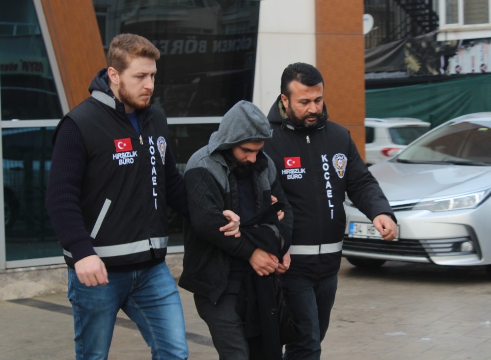 Marketteki çelik kasayı spiralle kesip 87 bin TL’lik vurgun yaptı 