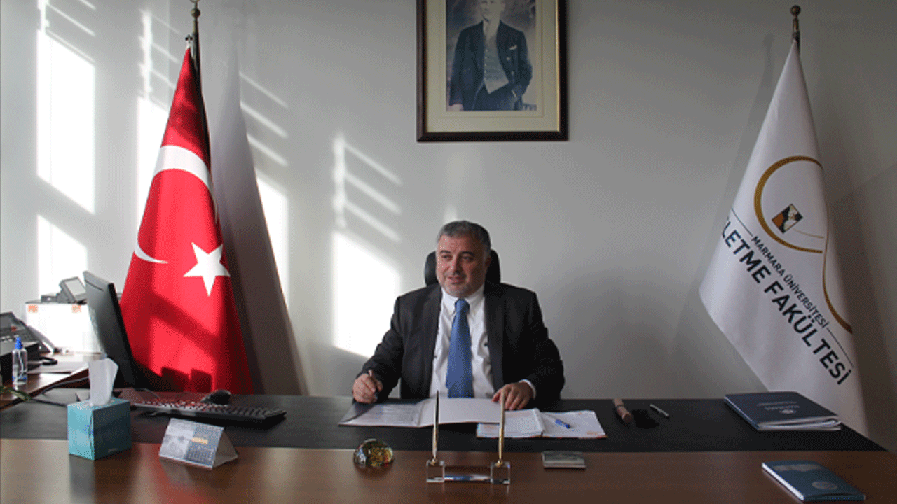 Mehmet Emin Okur göreve başladı