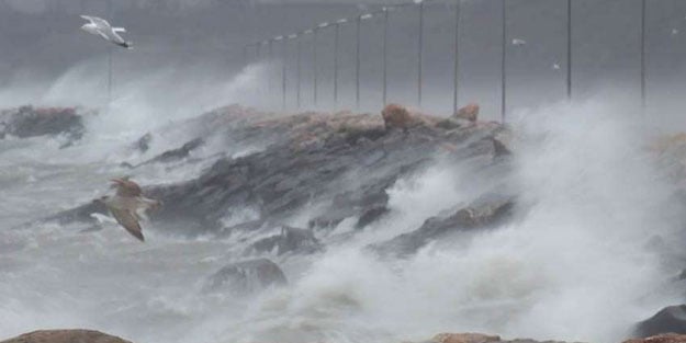 Marmara ve Ege poyrazın pençesinde! Meteoroloji’den dikkat çeken uyarı