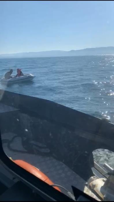 Marmara’da Denizinde tekne battı, iki kişi ölümden döndü 