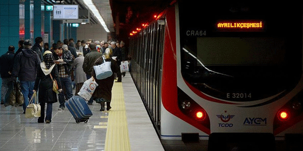 Marmaray'da üzen olay!