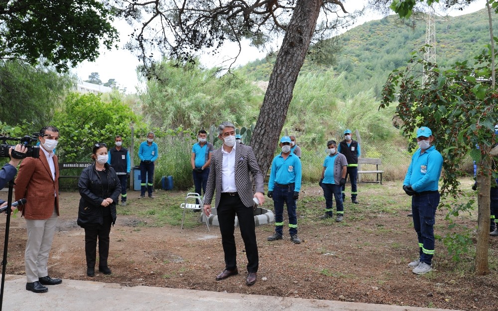 Marmaris Belediye Başkanı Oktay’dan çalışanlara müjde 