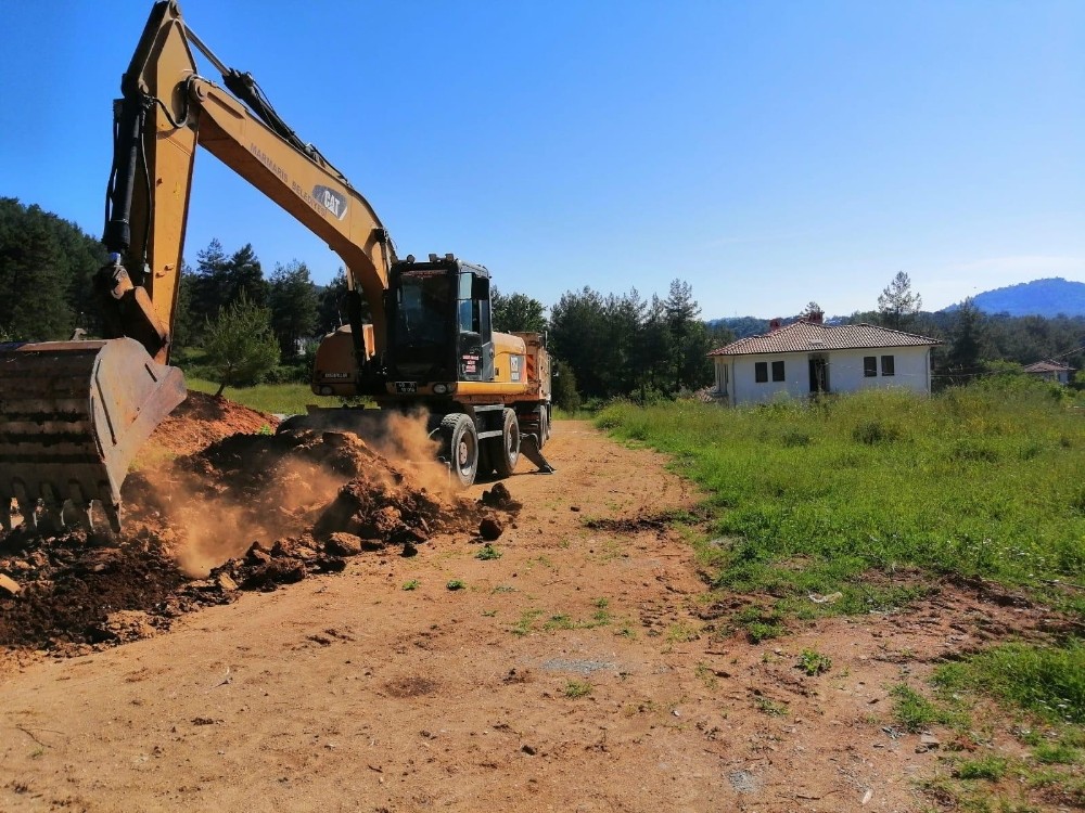 Marmaris Belediyesi Fen İşleri hız kesmiyor 