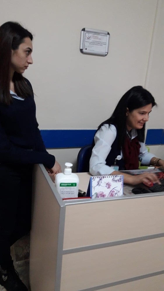 Marmaris Devlet Hastanesinde koronavirüse karşı dezenfek ediliyor 