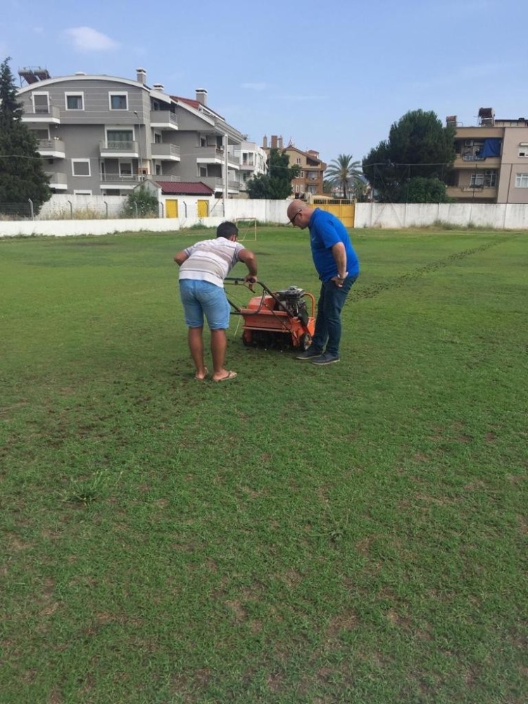 Marmaris Stadı’nda bakım çalışmaları başladı 