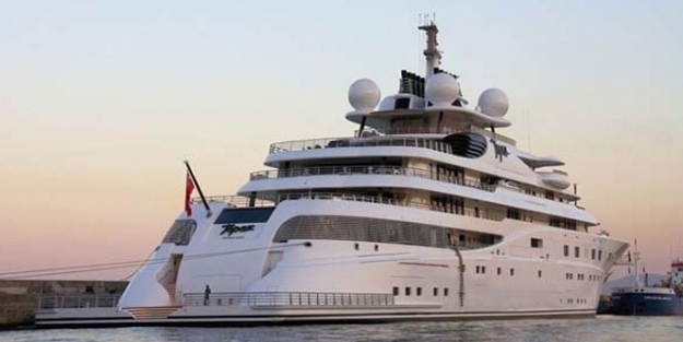 Marmaris'e geldi, servet bırakıp gitti