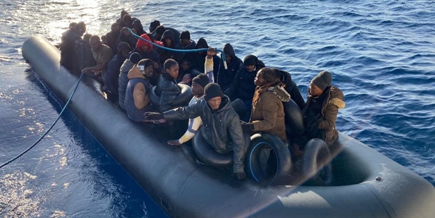 Marmaris’te 62 düzensiz göçmen kurtarıldı