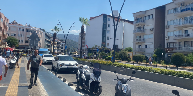 Marmaris'te deprem! Bakanlıktan flaş açıklama