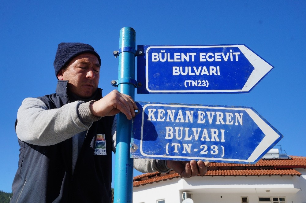 Marmaris’te ‘Evren’ gitti, ‘Ecevit’ geldi 