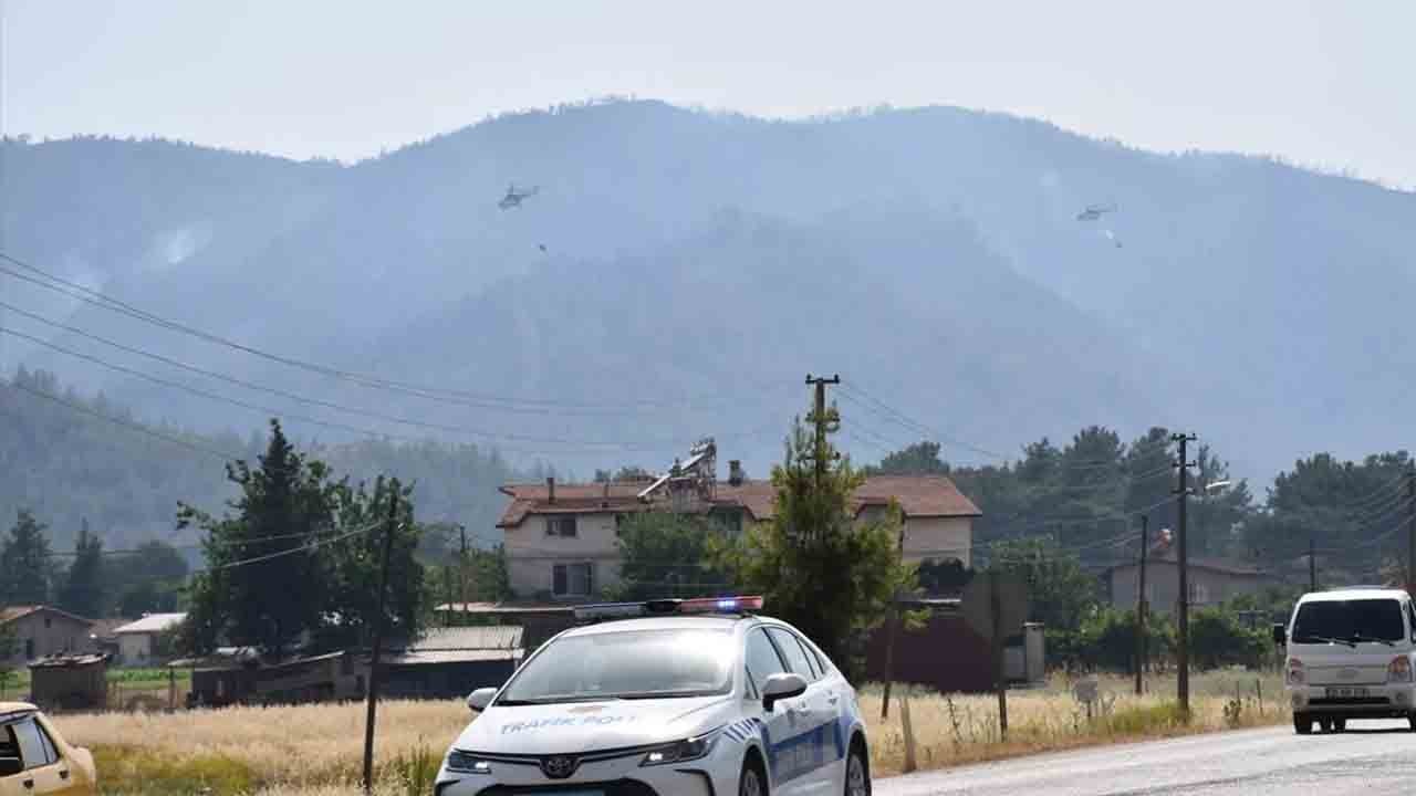 Marmaris’te facia ucuz atlatıldı: Güçlendirme yapılan bina çöktü