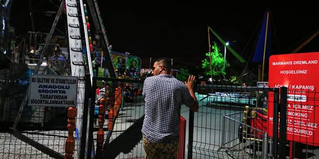 Marmaris'te lunaparkta korku dolu anlar! Silahlı saldırgan dehşet saçtı