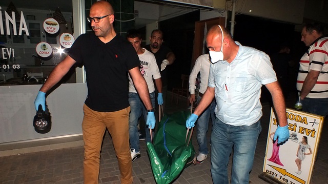 Marmaris'teki bir evde 10 günlük ceset bulundu