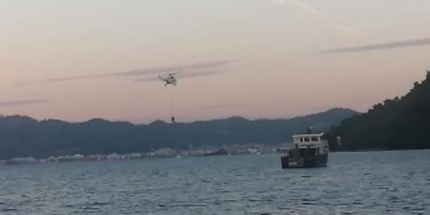Marmaris'teki yangına havadan müdahale