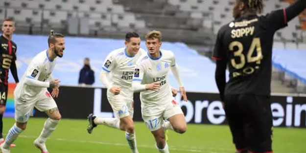 Marsilya Rennes'i devirdi