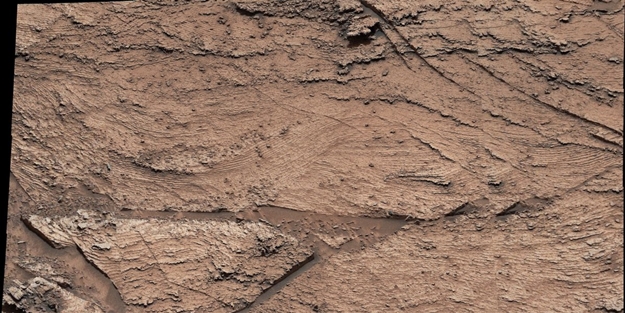Mars'ta su izlerini gösteren fotoğraflar