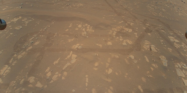 Mars'tan ilk fotoğraf!