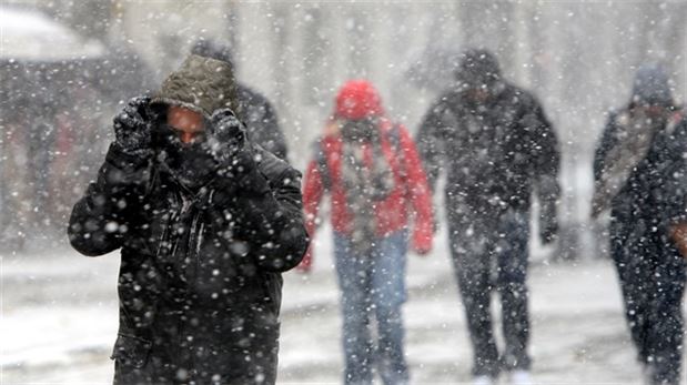 Mart kapıdan baktıracak!