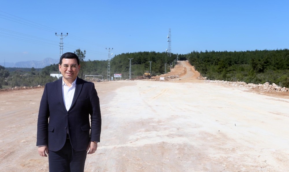 Masa Dağı yolu genişletiliyor 