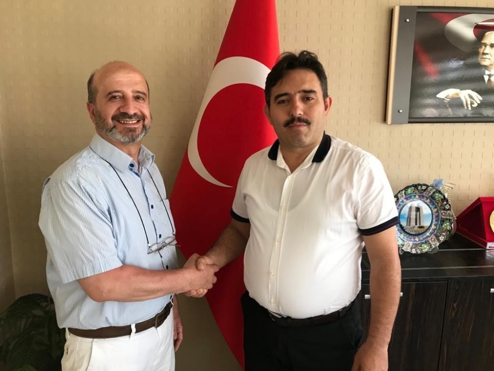 Masa Tenisi Afyon İl Temsilcisi Ak’tan Kaymakam Kaya’ya ziyaret 