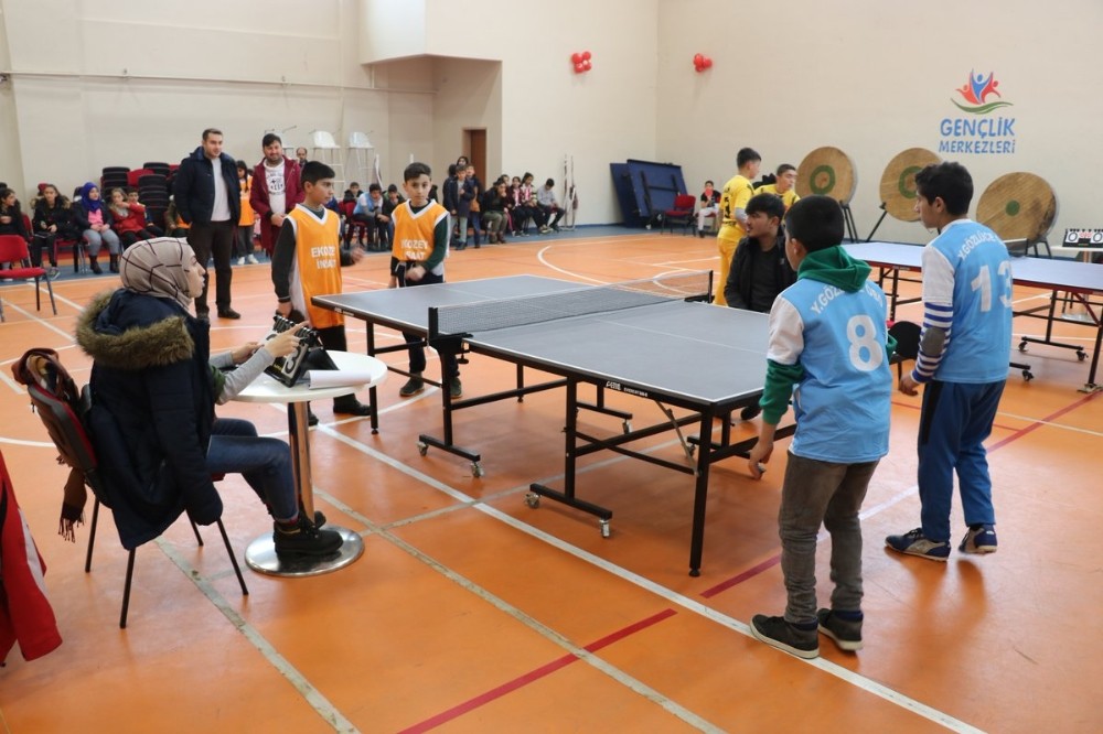 Masa Tenisi, Hentbol ve Satranç İl birincilikleri sona erdi 