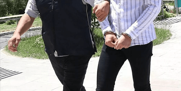 Maske uyarısı yapan çalışanlara silah çekti! Suç makinesi çıktı