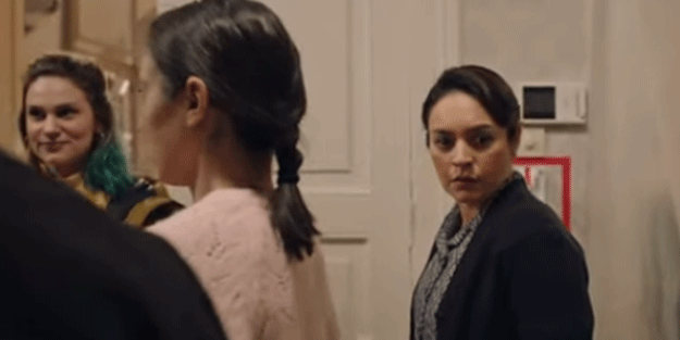 Cevap gecikmedi, sosyal medya şaşırdı! Masumlar Apartmanı’nda güldüren kapışma