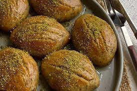 Mavi haşhaşlı şekerpare! Bu kadar da olmaz dedirten tarif klasik tatlı tariflerinin tümünü unutturabilir