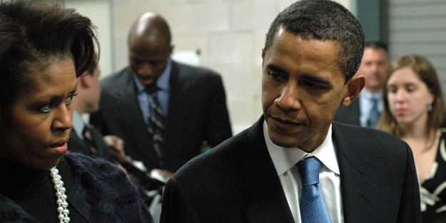 'Maymuna benziyor' dedi, kovuldu