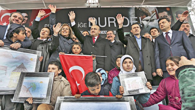 Mazlumun kimliğine bakmayız