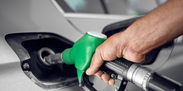 Mazot fiyatı indirim geldi mi? Son dakika benzin motorin fiyatları | LPG'ye zam son dakika 2022