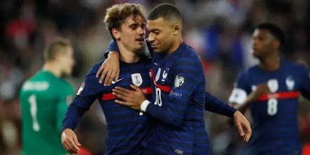 Mbappe şov yaptı! Fransa bileti aldı