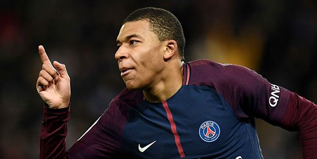 Mbappe tarihe geçti!