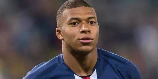 Mbappe'ye rekor bonservis