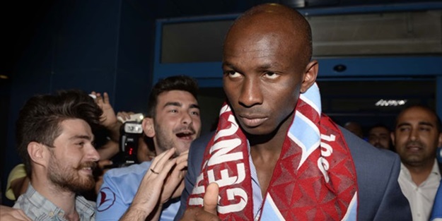 Mbia Antalya'ya geldi!