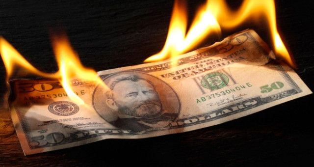 MB'nin müdahalesine rağmen dolar rekor tazeledi