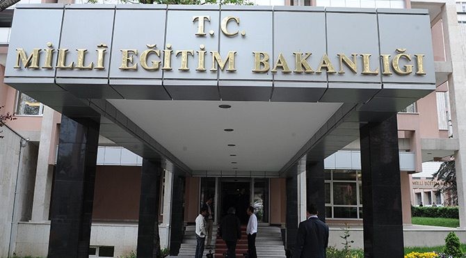MEB 500 engelli öğretmen alacak