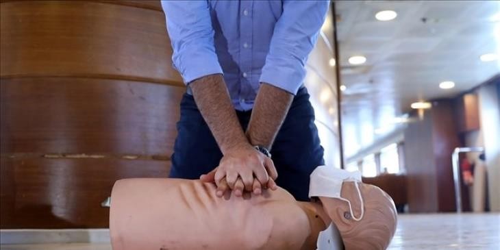 MEB, acil durumlar için 500 bin ilk yardımcı yetiştirecek